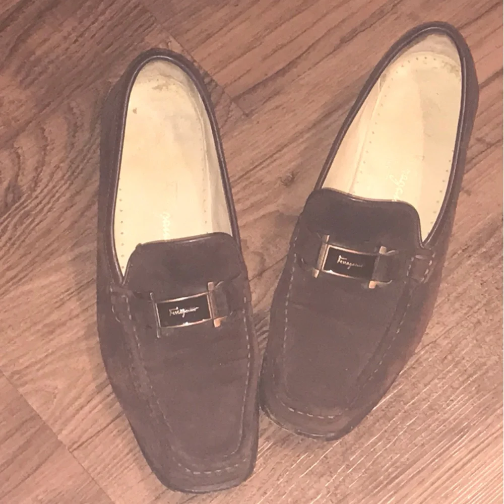 Salvatore Ferragamo Shoes Women’s Size 8.5 Women’s Brown Suede Loafers - Picture 9 of 12